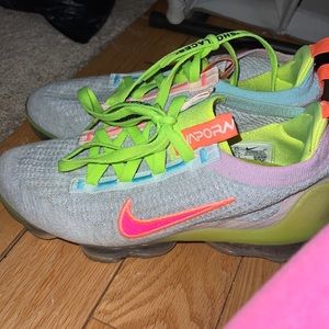 nike vapor max